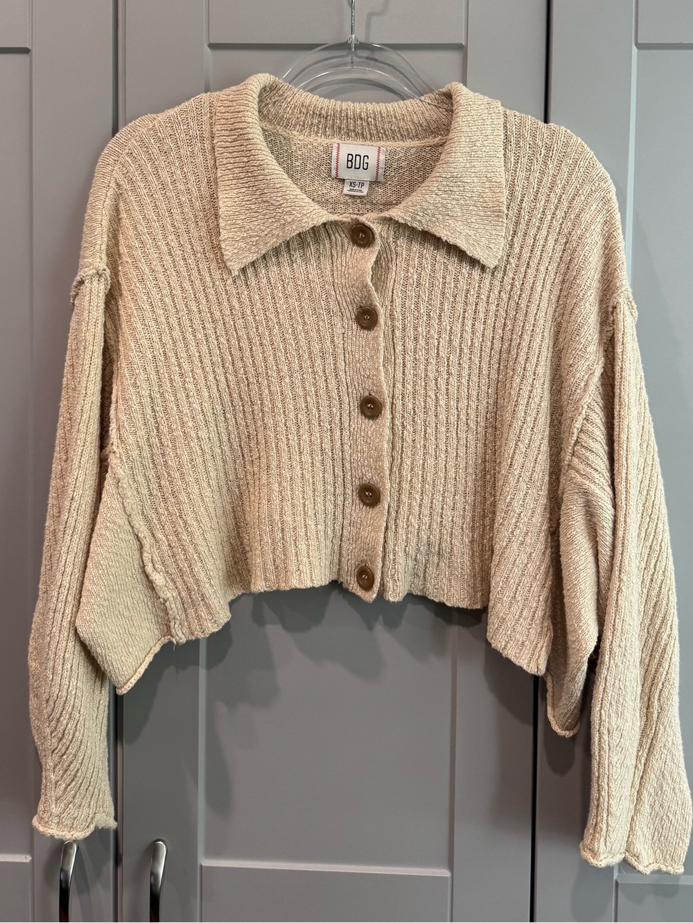 BDG Cropped Collared Button-Up Cardigan - Cream
